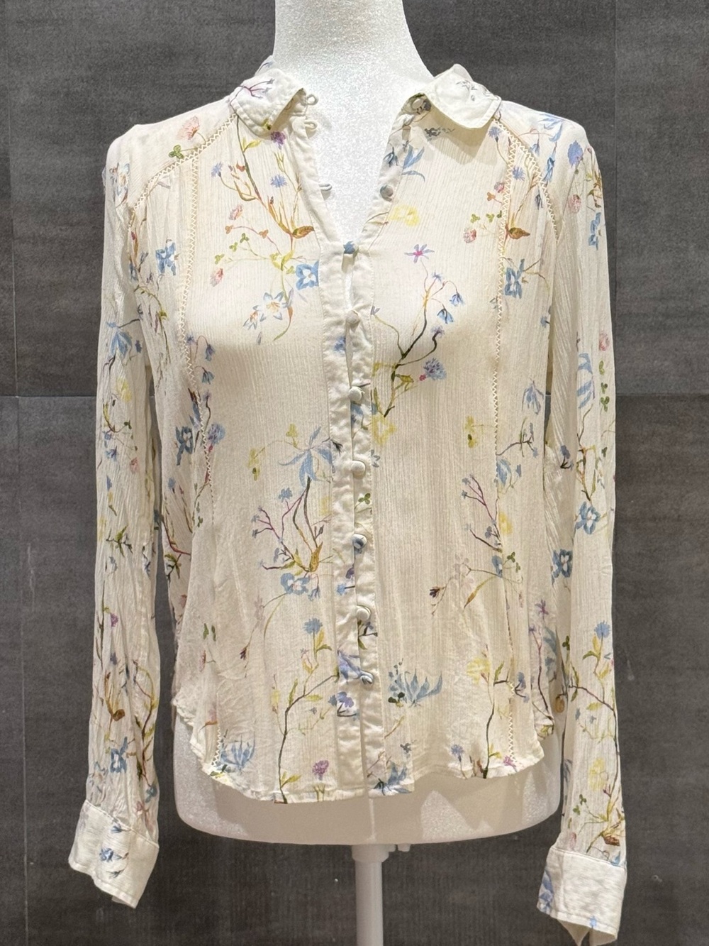 Scotch & Soda Cream Floral Ruffle-Trim Button Blouse, Size M